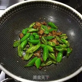 Make Chili fried meat step 4
