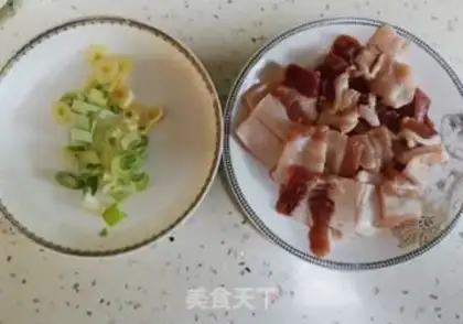Make Five flowers and onions step 1