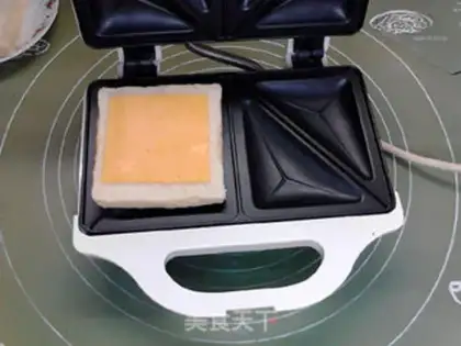 Make Spam and egg cheese sandwiches step 9