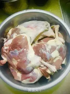 Make Homemade duck legs step 1