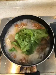 Make Golden fungus smoothie soup step 4