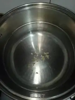 Make cucumber egg soup step 0