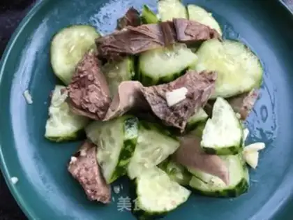 Make The cucumber with the chest step 8