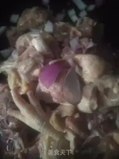 Make The mushroom stew, the hen step 1