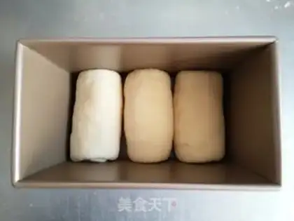 Make Red-tree dry toast step 9