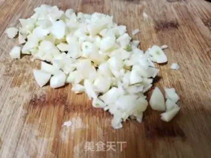 Make Plum buns step 0