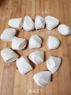 Make Plum buns step 8