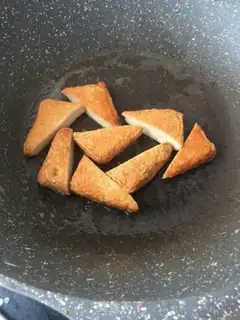 Make cucumber fried tofu step 7