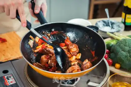 Make Spicy tomato leg step 4