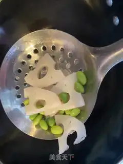 Make Scrambled beans step 1