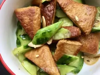 Make cucumber fried tofu step 12