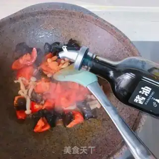 Make White mushroom egg and wood fried tomatoes step 8