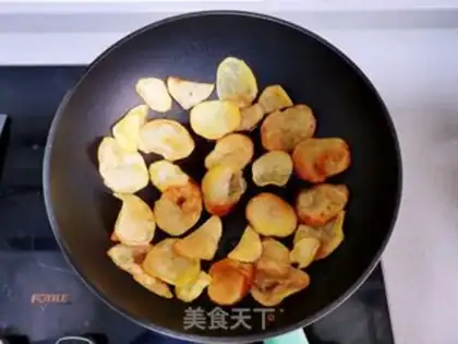 Make Spicy potato chips step 4