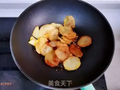 Make Spicy potato chips step 8