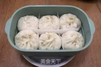 Make Beef pepper buns and tomatoes. Soup step 13