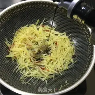 Make Spicy potatoes step 5
