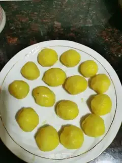 Make Potato ball step 3