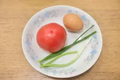 Make Beef pepper buns and tomatoes. Soup step 14