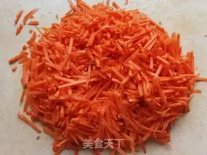 Make Carrot bean sprouts and spinach balls step 2