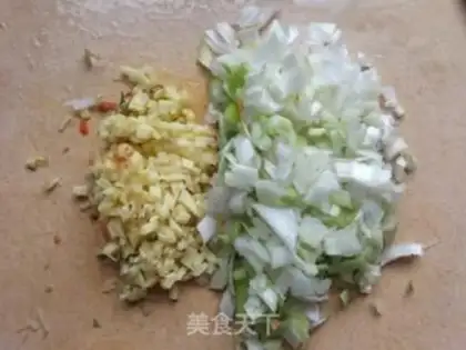 Make Carrot bean sprouts and spinach balls step 3
