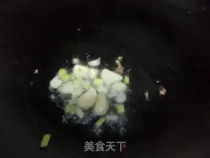Make Twin mushrooms and oil step 7