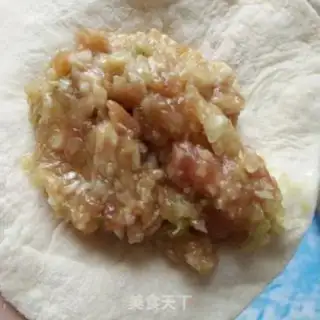 Make Pork sticker step 5