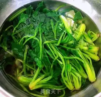 Make Duck-blooded spinach step 2