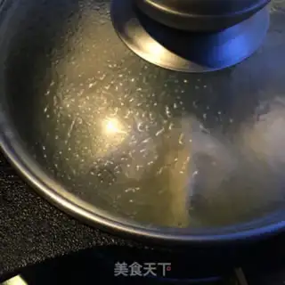 Make Hold on to the omelet step 3