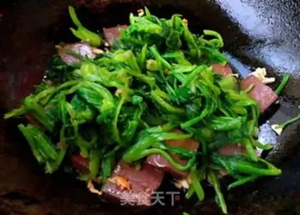 Make Duck-blooded spinach step 7