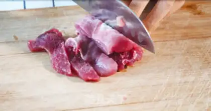Make ♪ And the squawish pork soup ♪ step 1
