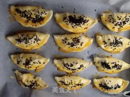 Make Banana egg pie step 5