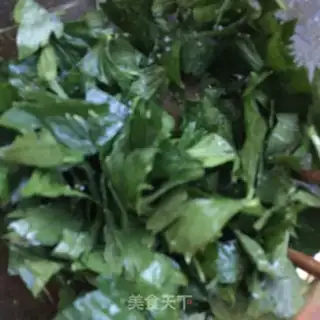 Make Celery, shrimp and eggs step 4