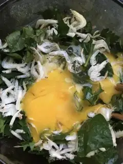 Make Celery, shrimp and eggs step 7