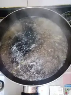 Make Shrimp with egg soup step 3