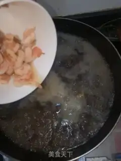 Make Shrimp with egg soup step 6