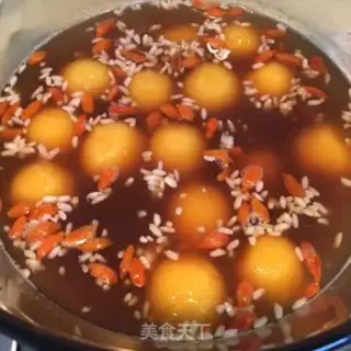 Make Red sugar wine for round step 6