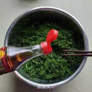 Make Spicy egg box step 2