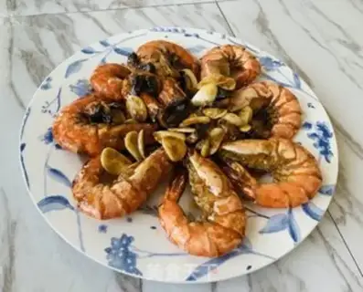Make Pyramid-snack-snack-snack step 4