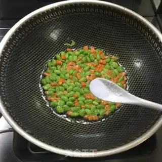 Make Carrot-cracker pickles step 2