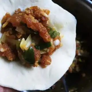 Make A meat bag on the onion step 9