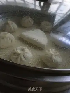 Make A meat bag on the onion step 11