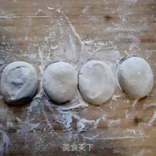 Make Spicy egg box step 8
