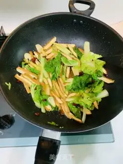 Make Scrambled cabbage step 4