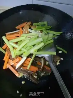 Make Celery beans, fried steak step 2