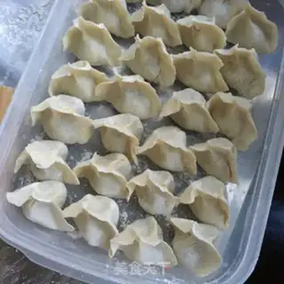 Make Fresh radish soup dumplings step 8