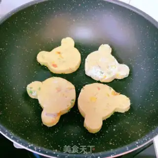 Make Mickey Field Potato step 7