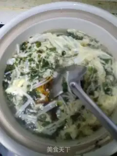 Make Gold pins and eggs soup step 6