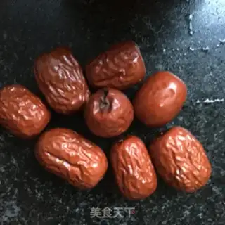 Make Little apple water step 1