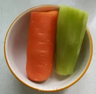 Make Fried Lily step 2
