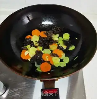 Make Fried Lily step 7
